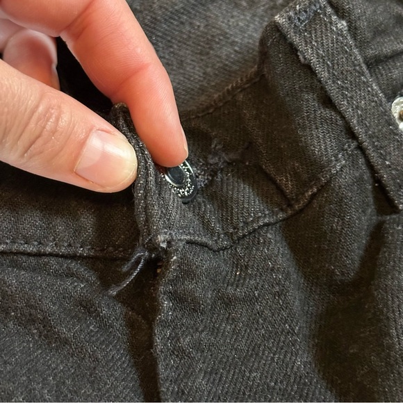 VINTAGE Levis Jeans Mens 33x30 Black 560 Loose Fit Tapered Leg Orange Tab USA - Picture 7 of 8